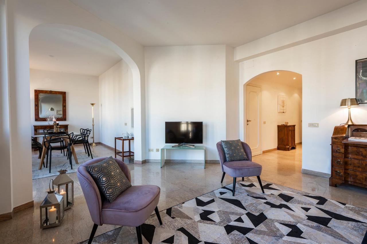 Apartments Florence - Elegant Arno View المظهر الخارجي الصورة